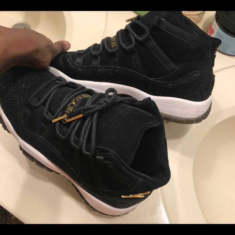 Jordan Retro 11 “Heiress”